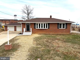 178 BERNICE AVE, Martinsburg, WV 25405