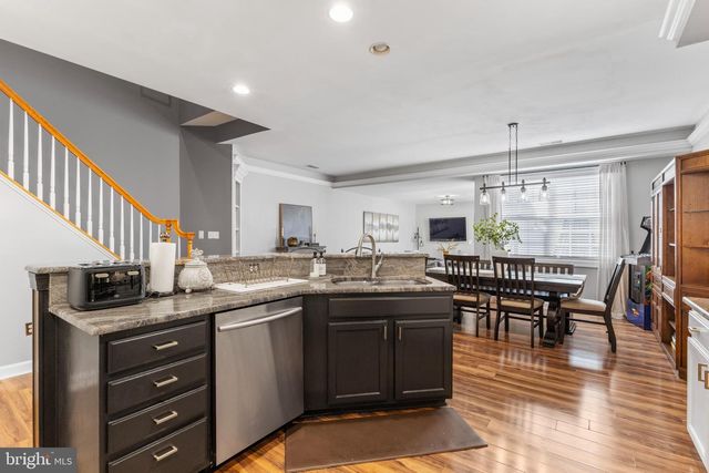 12852 MARBLESTONE DR, Woodbridge, VA 22192