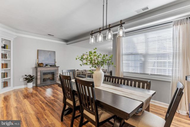 12852 MARBLESTONE DR, Woodbridge, VA 22192