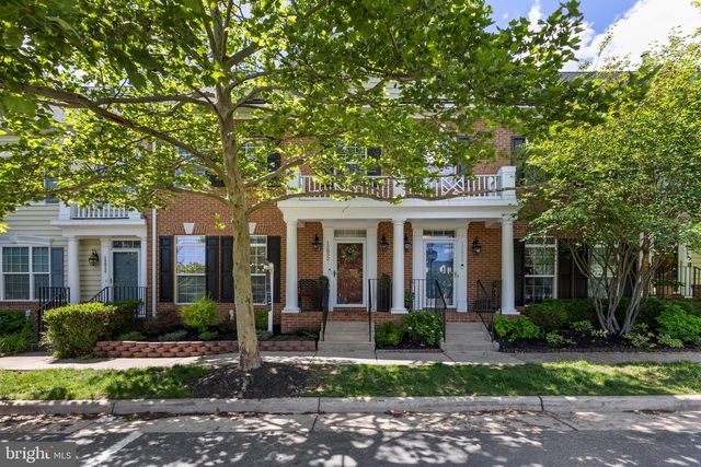 12852 MARBLESTONE DR, Woodbridge, VA 22192