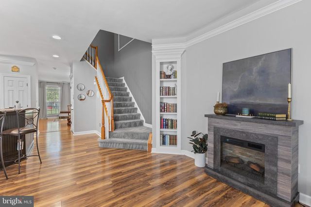 12852 MARBLESTONE DR, Woodbridge, VA 22192