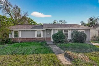 6058 Glenhurst Drive, Houston, TX 77033