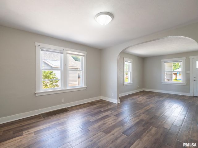 1227 HOWARD Court, Pekin, IL 61554