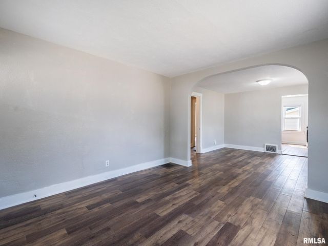 1227 HOWARD Court, Pekin, IL 61554