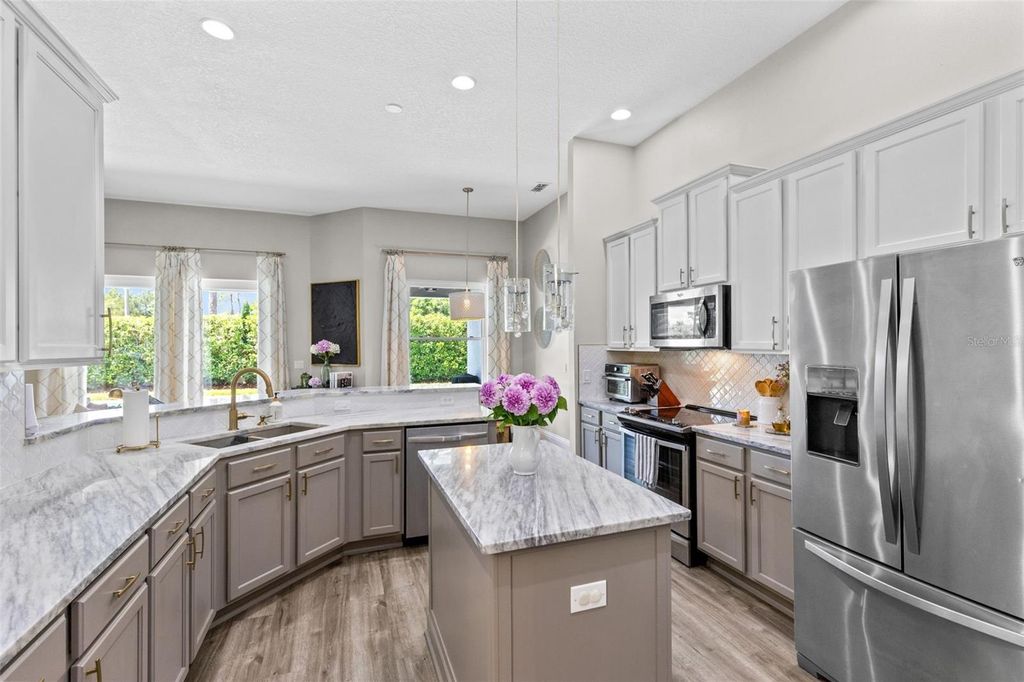 Image 13 of property listing at 3481 PAWLEYS LOOP N, St Cloud, FL 34769