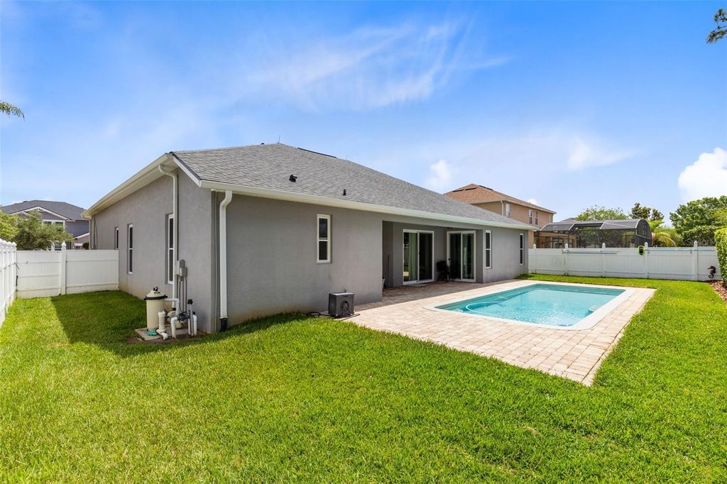 Image 32 of property listing at 3481 PAWLEYS LOOP N, St Cloud, FL 34769
