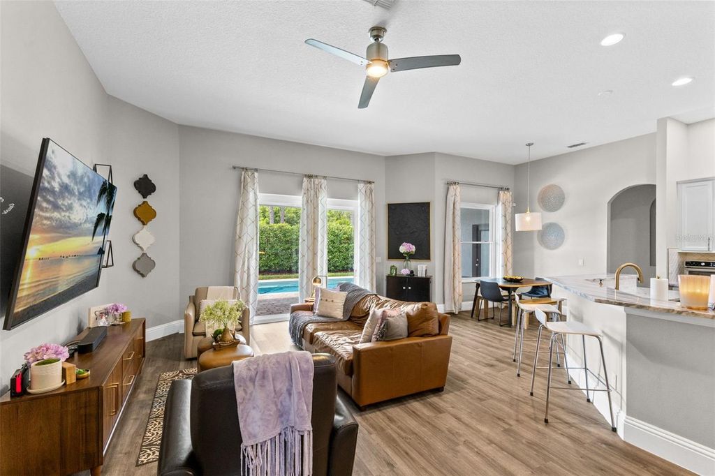 Image 6 of property listing at 3481 PAWLEYS LOOP N, St Cloud, FL 34769