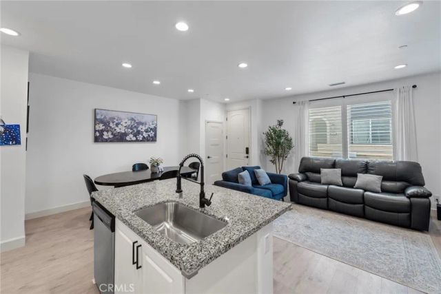 3591 E Moonlight Street 21, Ontario, CA 91761