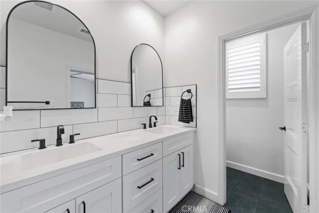 3591 E Moonlight Street 21, Ontario, CA 91761