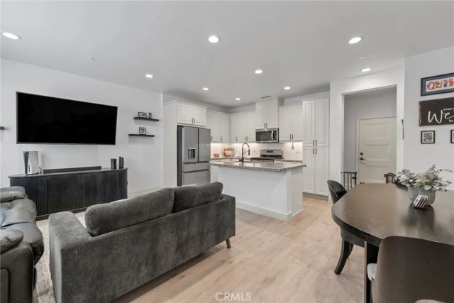 3591 E Moonlight Street 21, Ontario, CA 91761