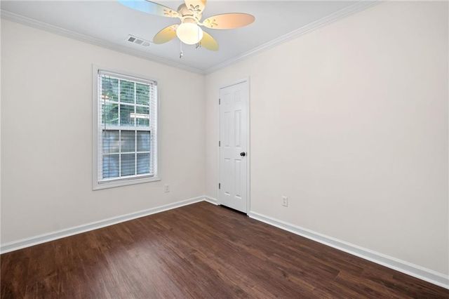 172 Stoneforest Drive, Woodstock, GA 30189