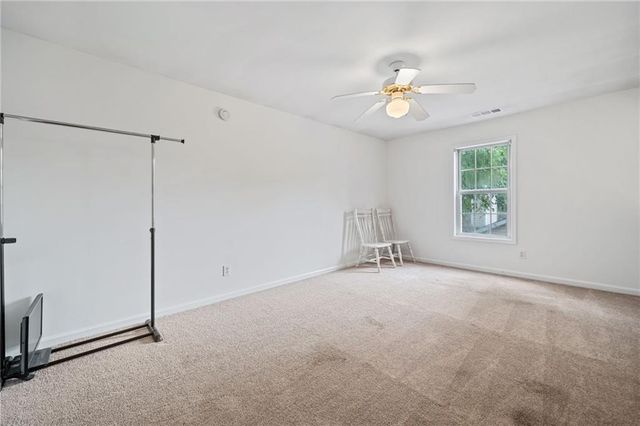 172 Stoneforest Drive, Woodstock, GA 30189