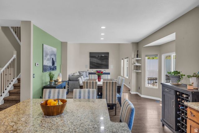 10498 S BROOKLYN VIEW LANE CIR, South Jordan, UT 84095