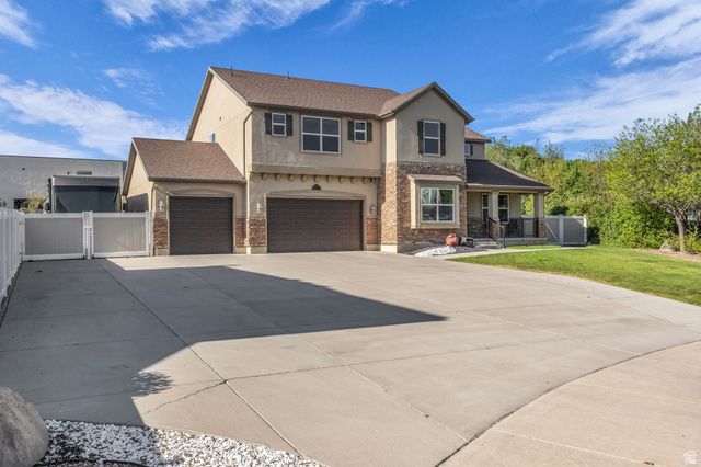 10498 S BROOKLYN VIEW LANE CIR, South Jordan, UT 84095