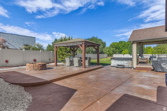 10498 S BROOKLYN VIEW LANE CIR, South Jordan, UT 84095