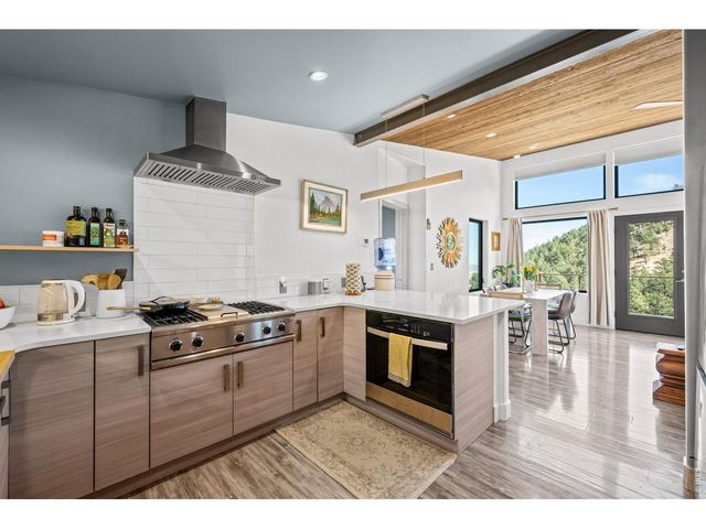 865 N Cedar Brook Rd, Boulder, CO 80304