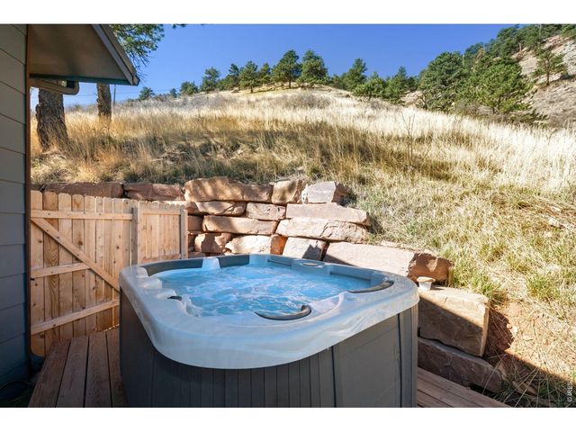 865 N Cedar Brook Rd, Boulder, CO 80304