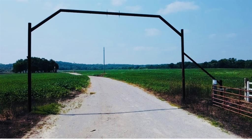 4159 NW State Route FF Highway, Adrian, MO 64730