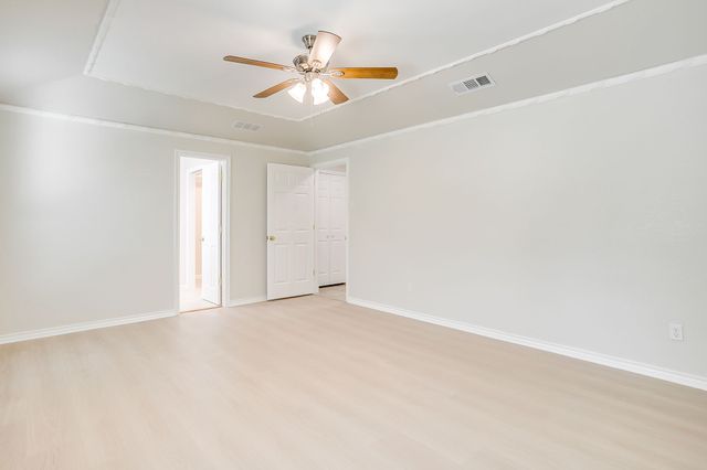1207 Redman Lane, Duncanville, TX 75137