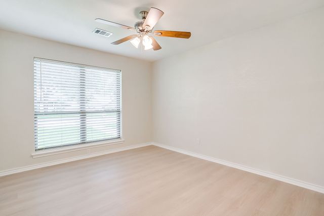 1207 Redman Lane, Duncanville, TX 75137