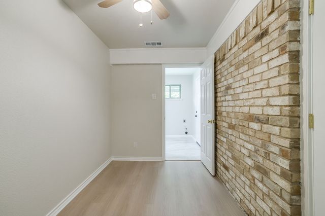 1207 Redman Lane, Duncanville, TX 75137