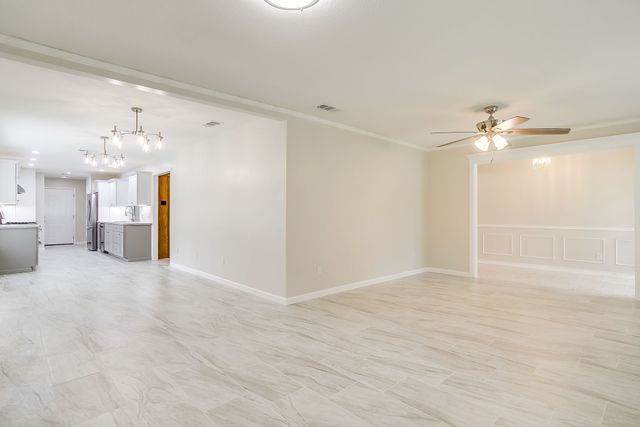 1207 Redman Lane, Duncanville, TX 75137