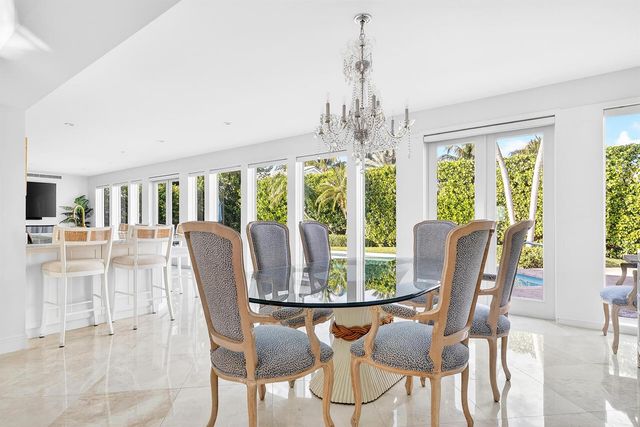 107 E Inlet Drive, Palm Beach, FL 33480