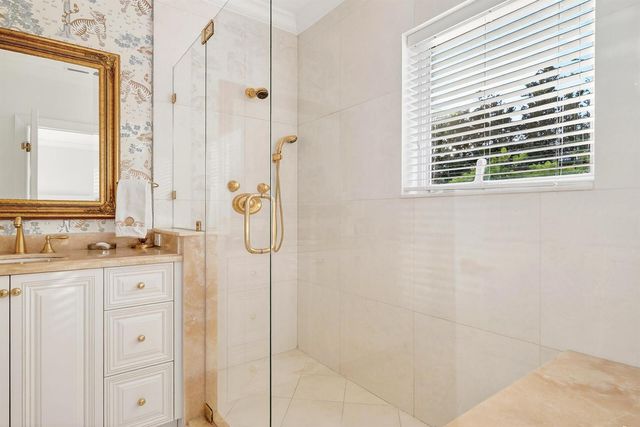 107 E Inlet Drive, Palm Beach, FL 33480