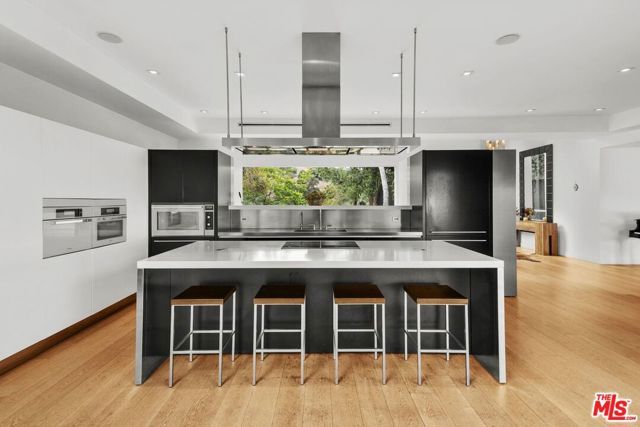 2402 Carman Crest Drive, Los Angeles, CA 90068