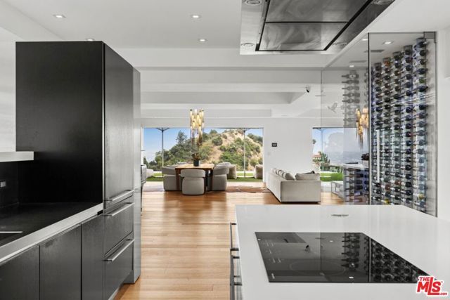 2402 Carman Crest Drive, Los Angeles, CA 90068