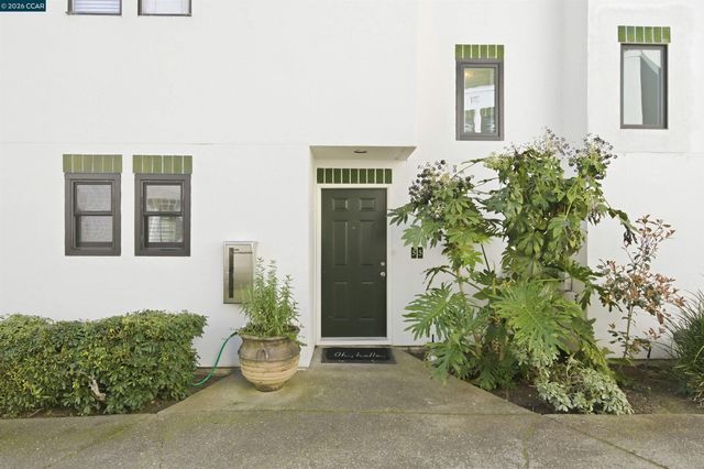 55 Mozden Ln, Pleasant Hill, CA 94523