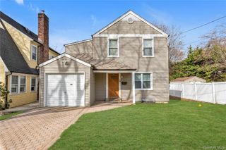 16 Fairfield Avenue, Port Washington, NY 11050