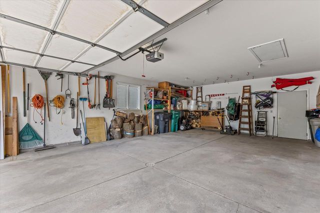 W168N5140 Stonefield ROAD, Menomonee Falls, WI 53051