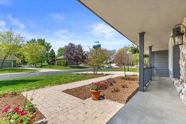 W168N5140 Stonefield ROAD, Menomonee Falls, WI 53051