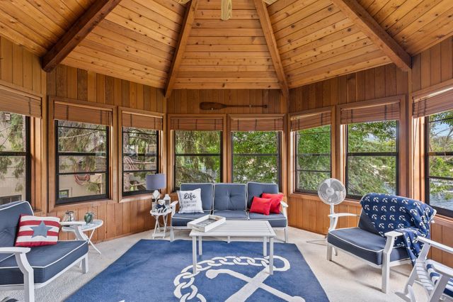 14069 NE Greenway Avenue NE, Prior Lake, MN 55372