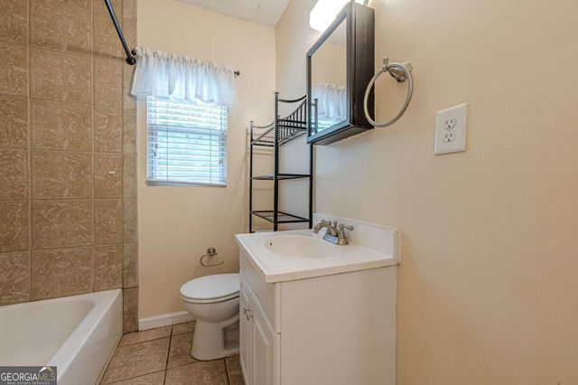 275 Amy Drive NE, Marietta, GA 30060
