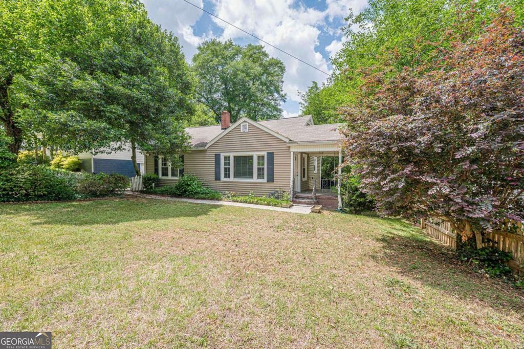 275 Amy Drive NE, Marietta, GA 30060