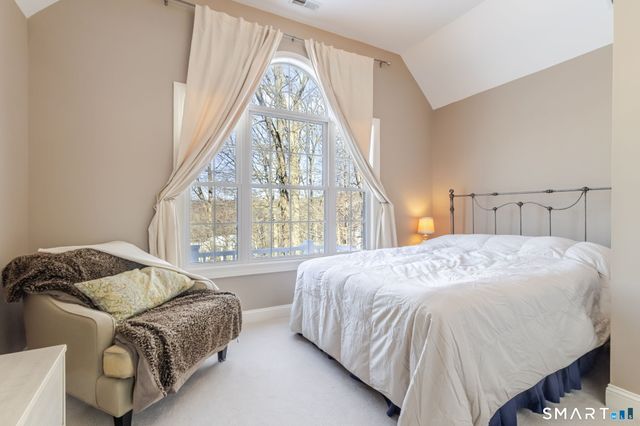 74 Farm View Road, Bethany, CT 06524