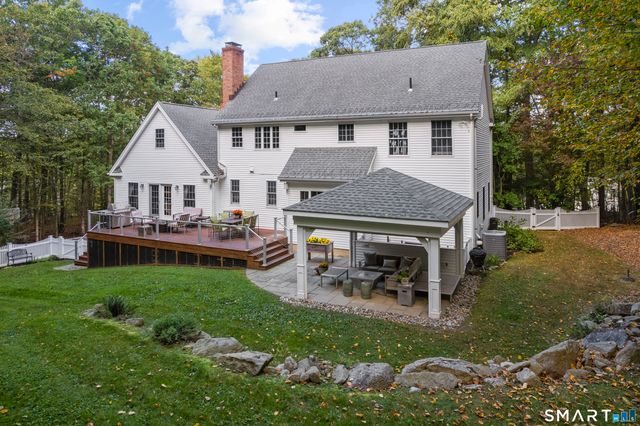 74 Farm View Road, Bethany, CT 06524