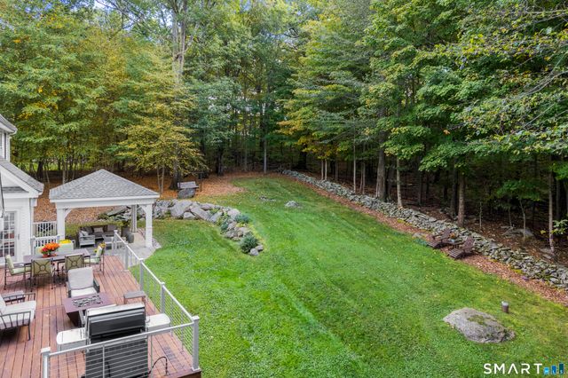 74 Farm View Road, Bethany, CT 06524