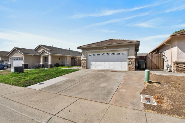 7912 Kelvedon Way, Sacramento, CA 95829