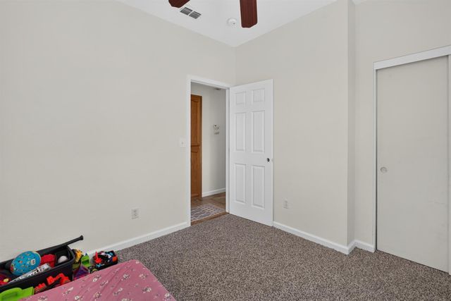 7912 Kelvedon Way, Sacramento, CA 95829