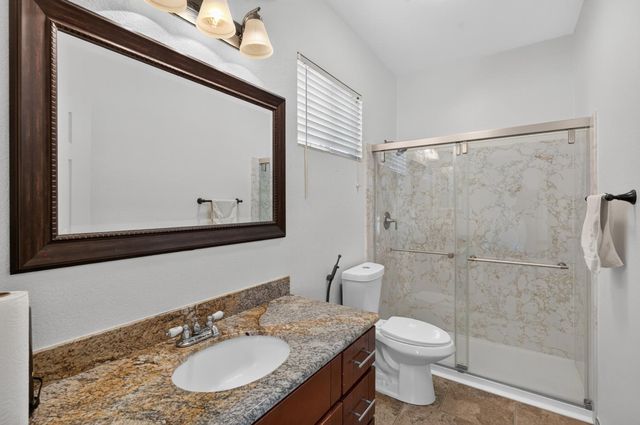 7912 Kelvedon Way, Sacramento, CA 95829