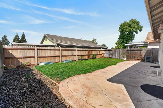 7912 Kelvedon Way, Sacramento, CA 95829