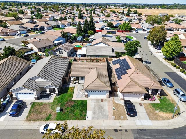 7912 Kelvedon Way, Sacramento, CA 95829