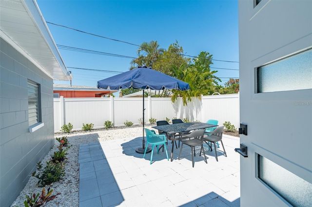 1473 DURLING DRIVE S, South Pasadena, FL 33707