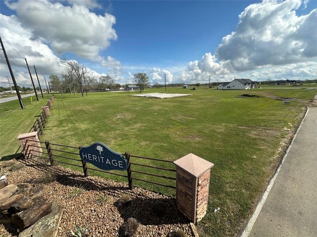 2703 Roeder Lane, Crosby, TX 77532