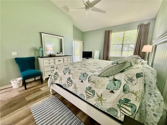 19933 Lake Vista CIR, Lehigh Acres, FL 33936