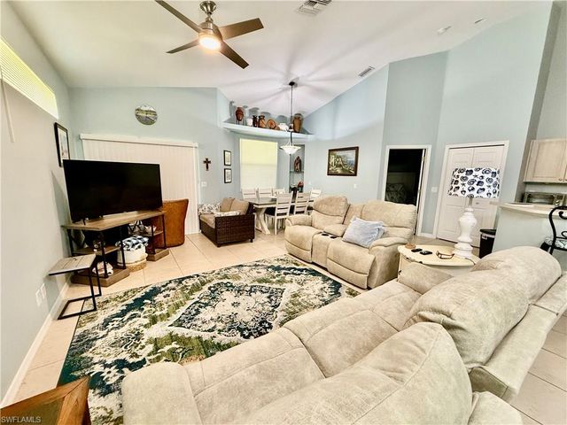 19933 Lake Vista CIR, Lehigh Acres, FL 33936