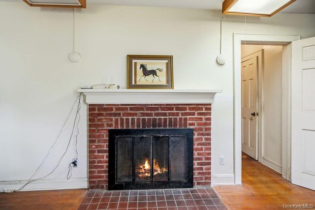 544 S Wellwood Avenue, Lindenhurst, NY 11757